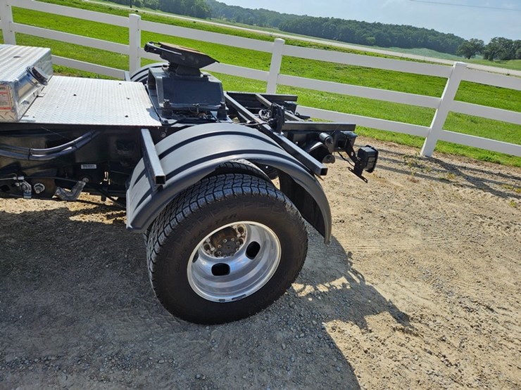 2021-ford-f350-image-20