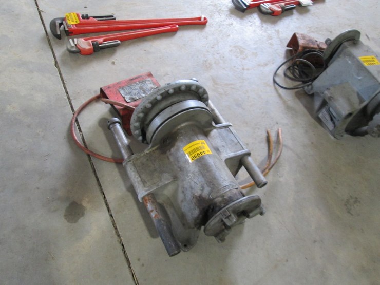 #44990-•-ridgid-300-pipe-threader-inv#44990-image-2