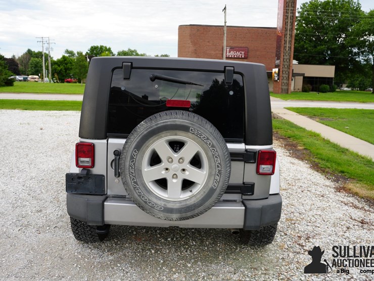 2015-jeep-wrangler-image-6