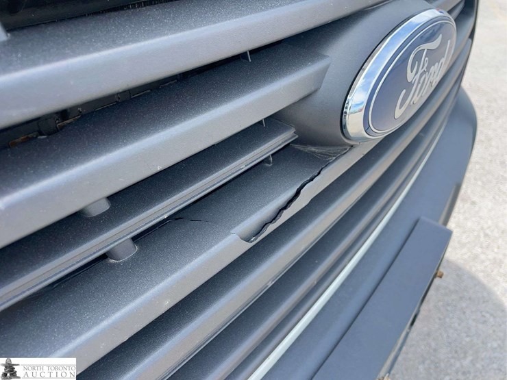 2016-ford-transit-image-26