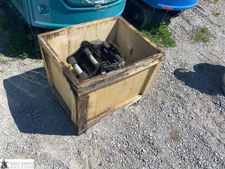 unused-2025-machpro-328-turquoiseblue-jbt-mini-excavator-image-20