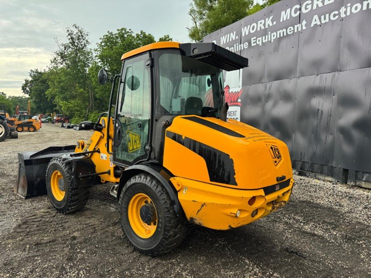 jcb-406-image-4