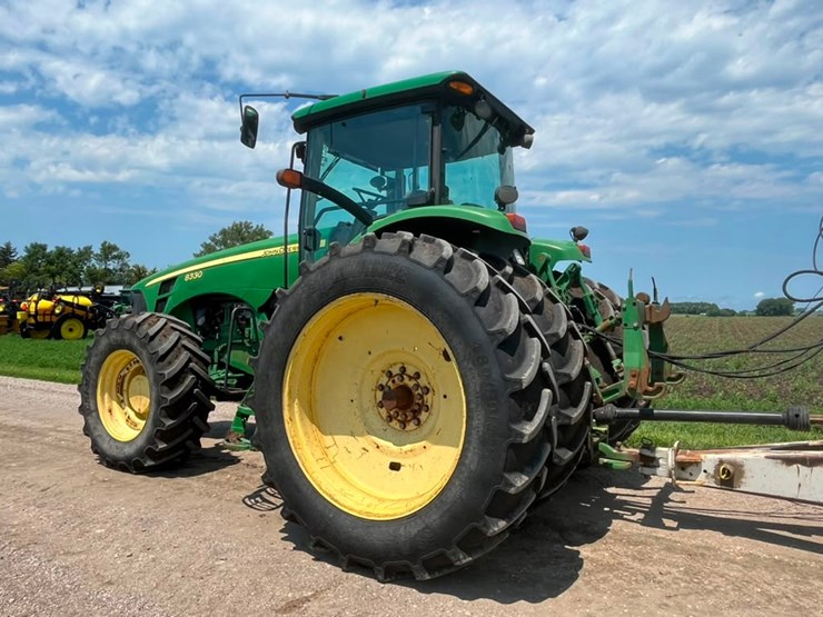 john-deere-8330-image-6