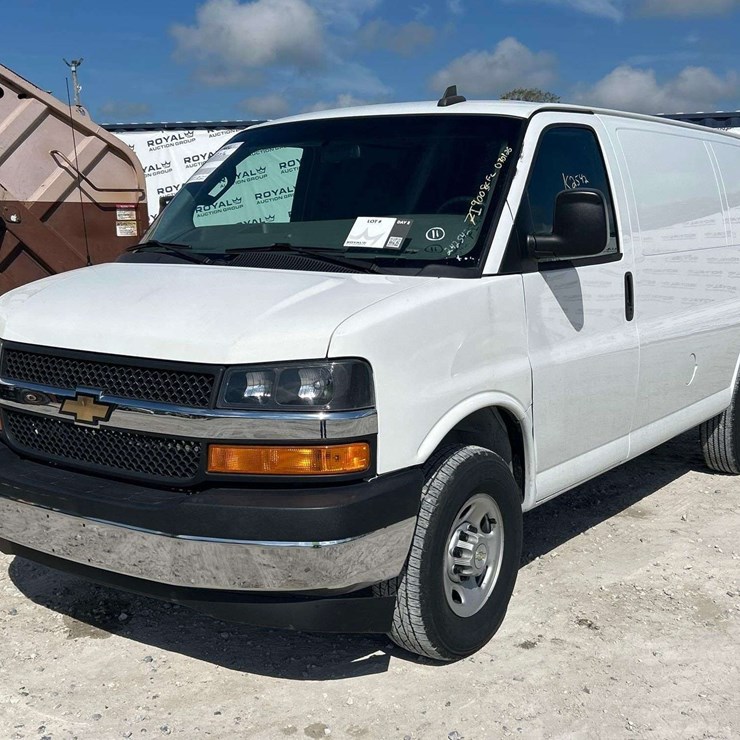 2023 CHEVROLET EXPRESS 2500