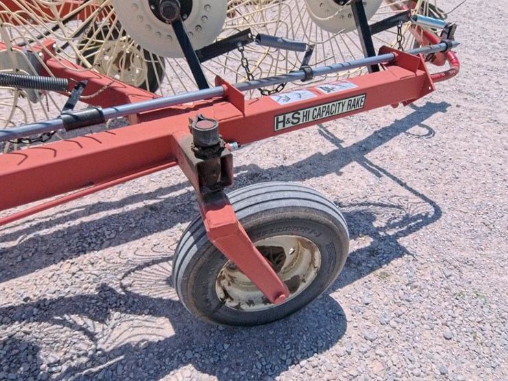 #1074-•-h&s-bf14-hi-capacity-wheel-rake-image-30