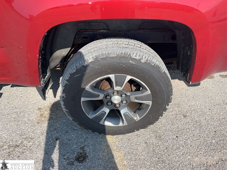 2015-chevrolet-colorado-image-22