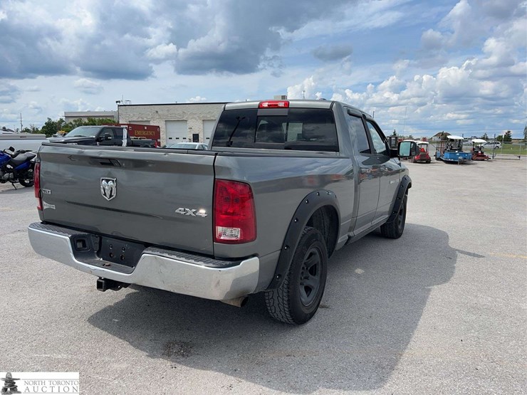 2012-dodge-1500-image-5