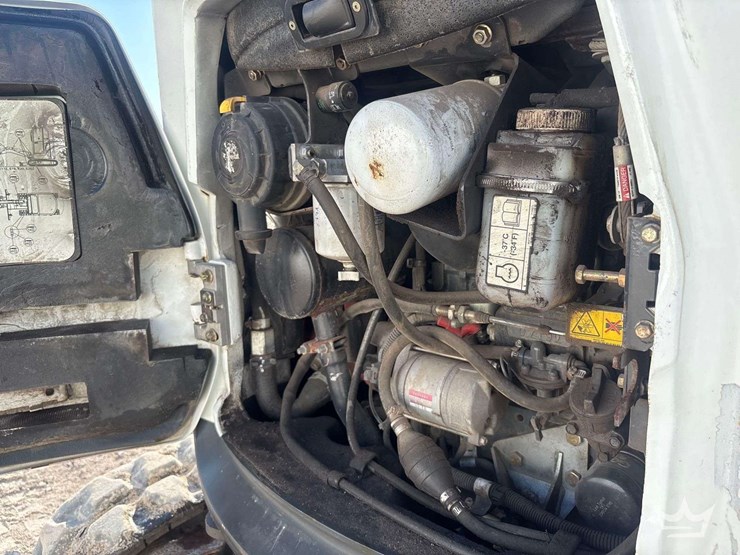 2020-bobcat-e20-image-7