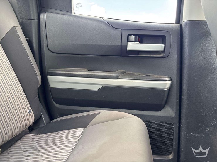 2014-toyota-tundra-image-20