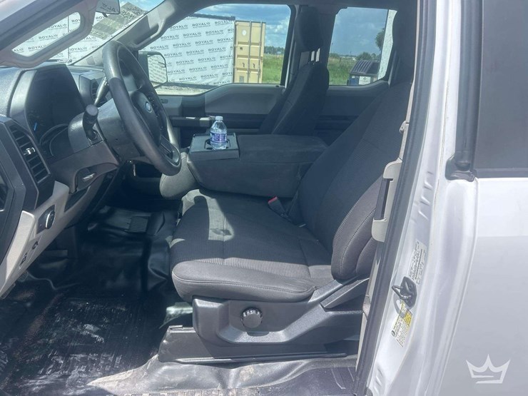 2019-ford-f150-image-13