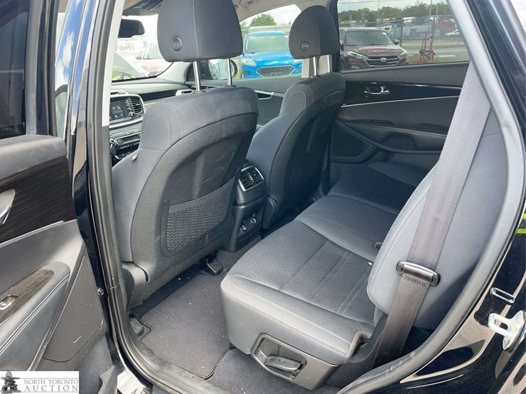 2019-kia-sorento-image-15