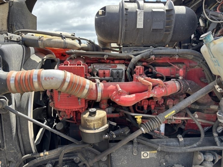 2010-kenworth-t800-image-23