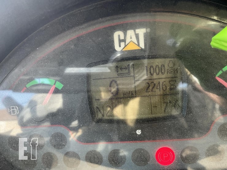 2010-caterpillar-th406-image-11