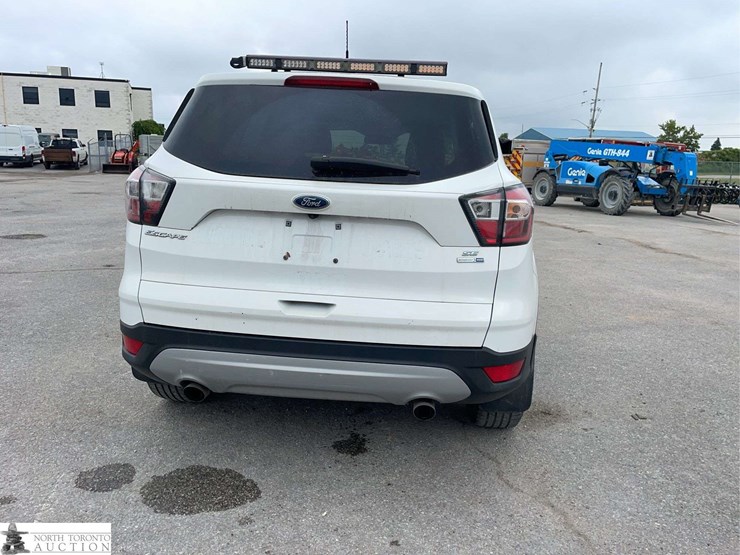 2017-ford-escape-image-6