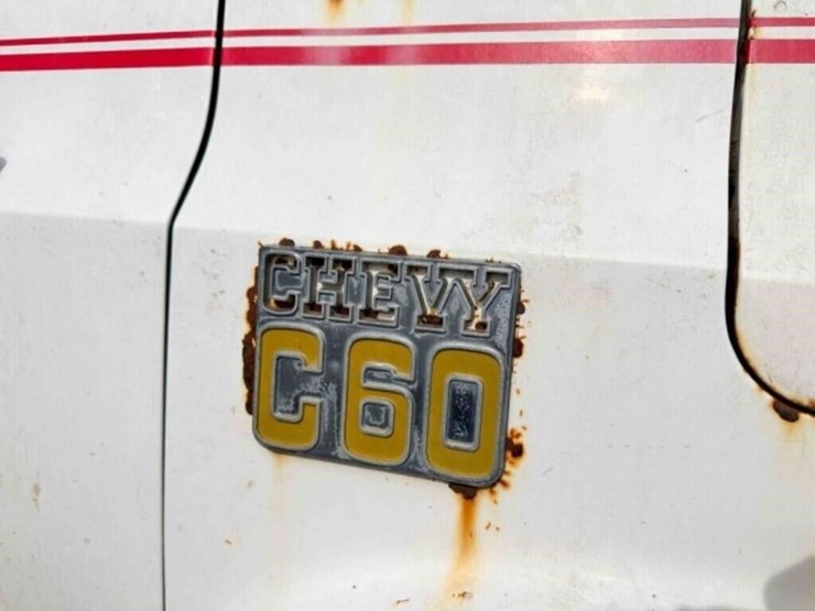 1973-chevrolet-c60-image-6