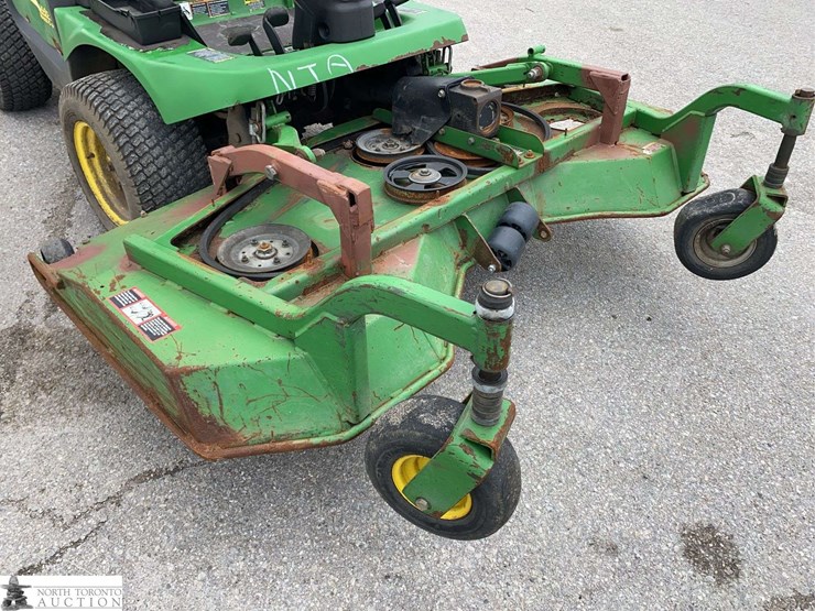 2010-john-deere-1445-image-25