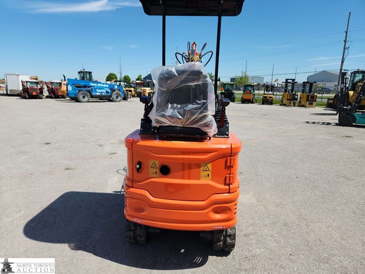 unused-2025-machpro-319-orange-blt-1-mini-excavator-image-5