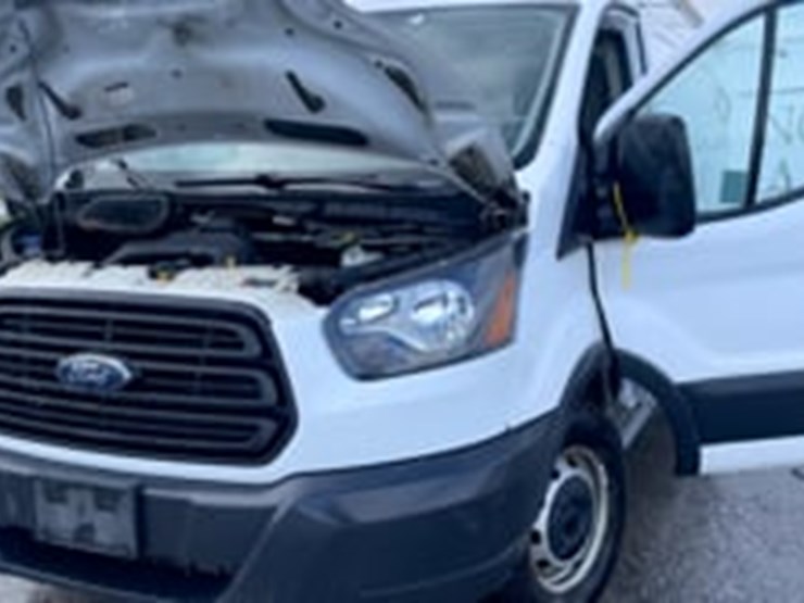 2018-ford-transit-image-9