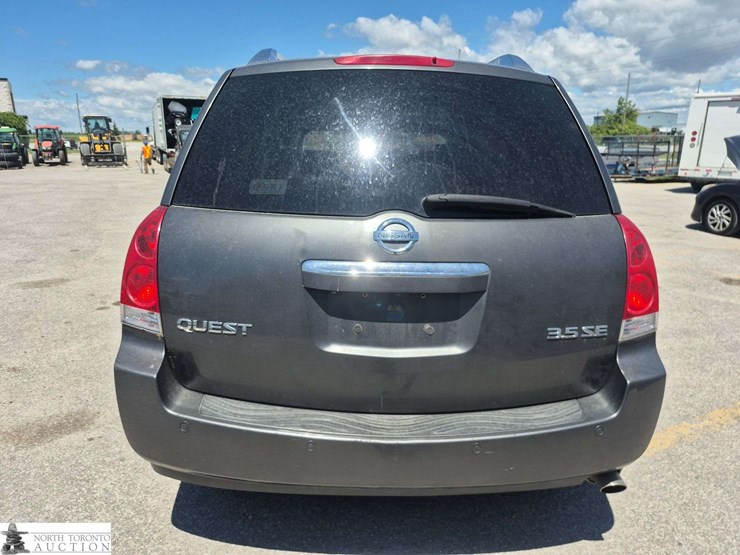 2007-nissan-quest-image-6