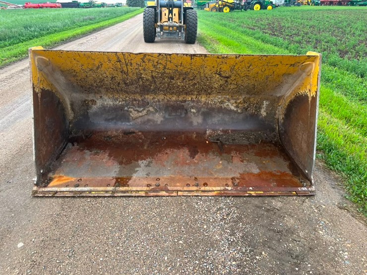 john-deere-35-image-2
