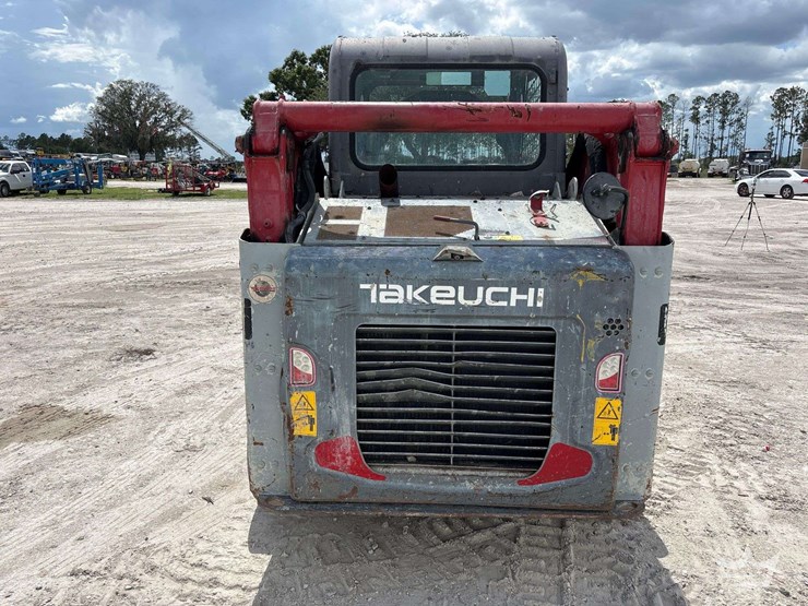 2019-takeuchi-tl10v2-image-38