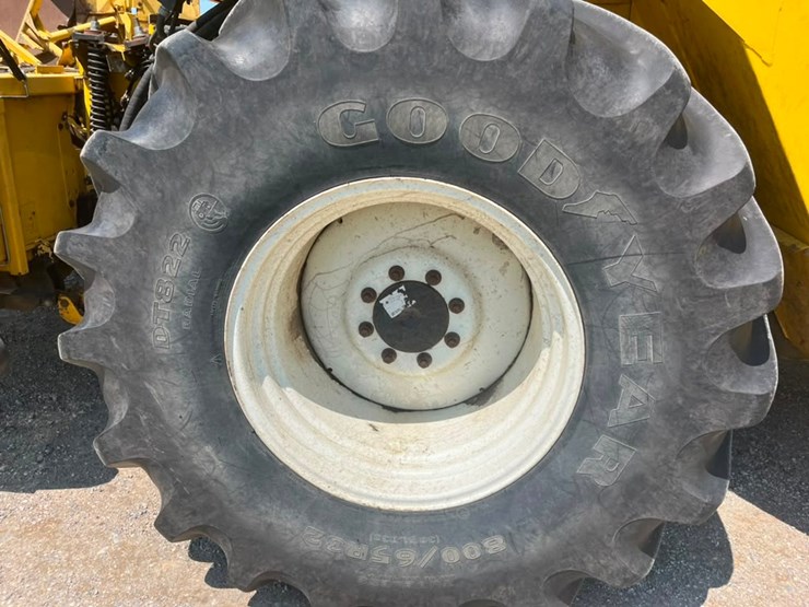 new-holland-fx60-image-38