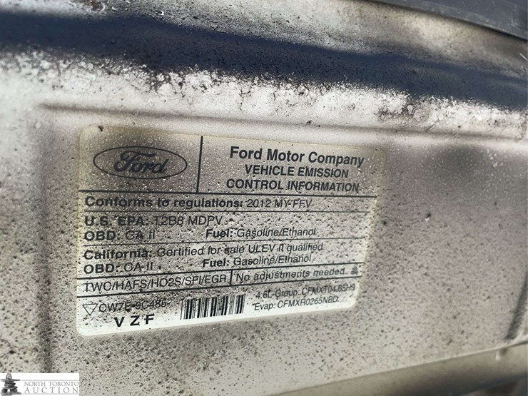 2012-ford-cargo-image-15