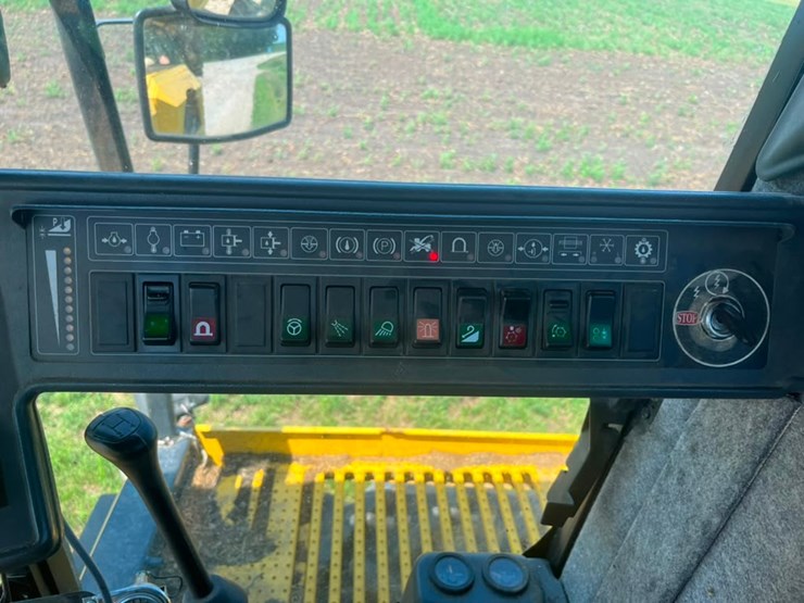 new-holland-fx60-image-23