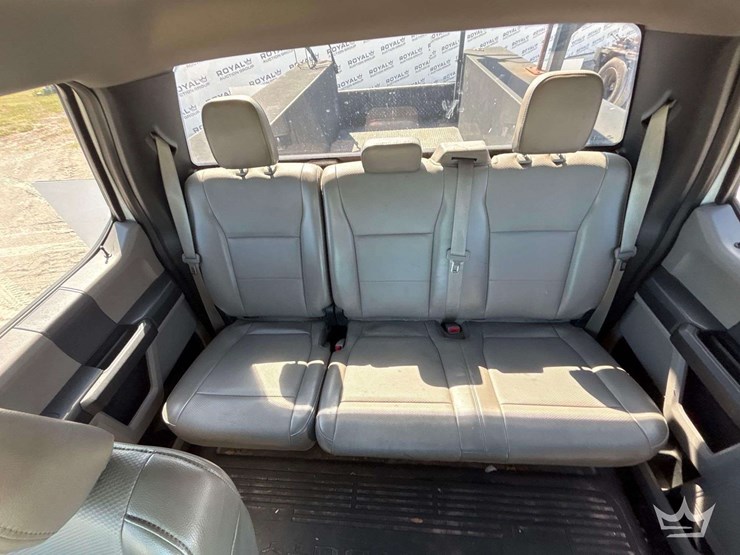 2017-ford-f250-image-16