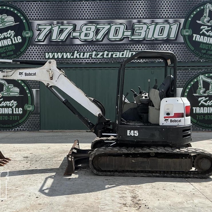 2016 BOBCAT E45