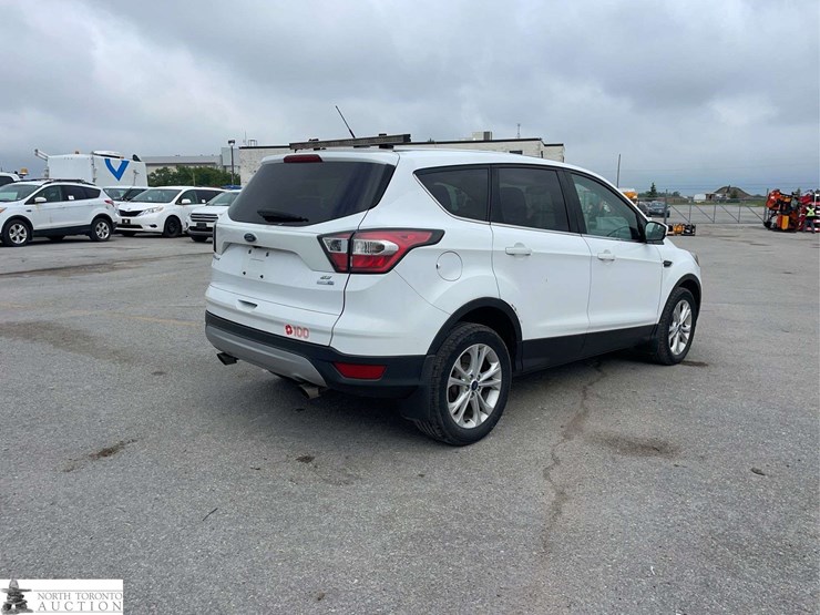 2017-ford-escape-image-5