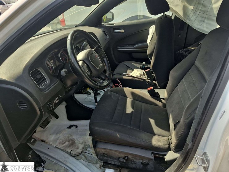 non-operable-2023-dodge-charger-image-11