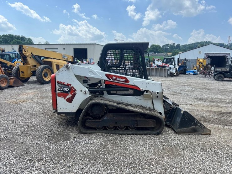 2022-bobcat-t550-image-7