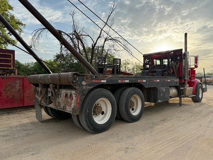 2013-peterbilt-367-image-6