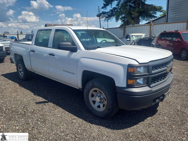 2015-chevrolet-silverado-1500-image-3