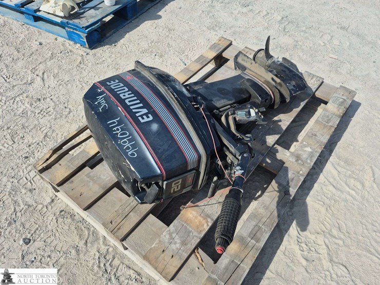 evinrude-motor-20-image-2
