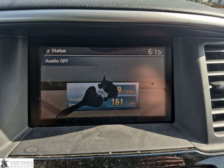 2014-nissan-pathfinder-image-22