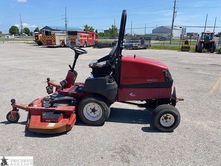 2012-toro-groundsmaster3280d-image-8