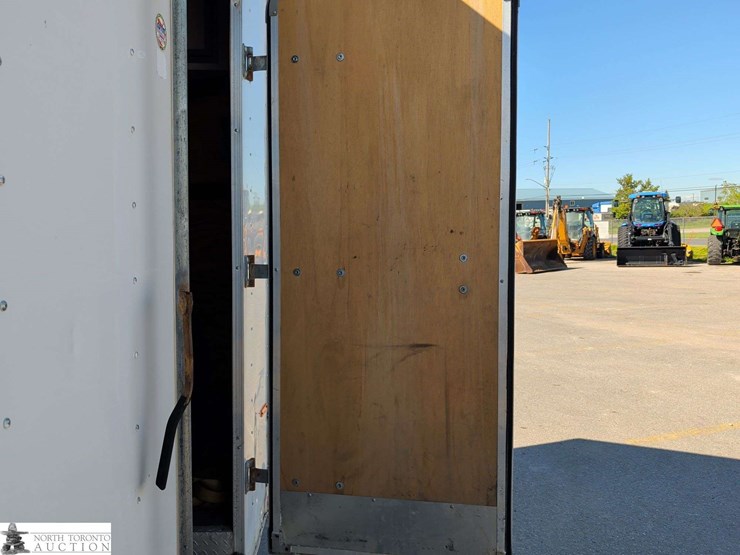 2013-rc-trailers-t/a-enclosed-trailer-image-18
