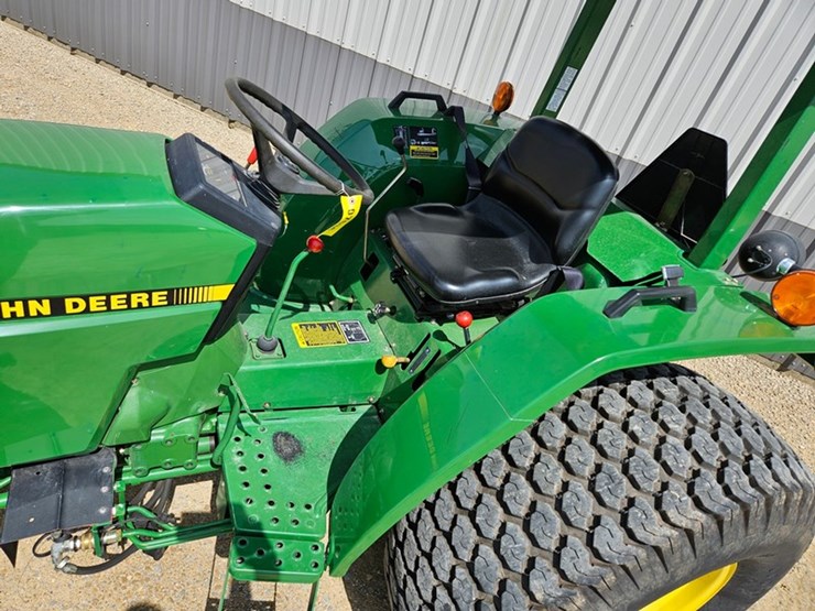 john-deere-1070-image-30