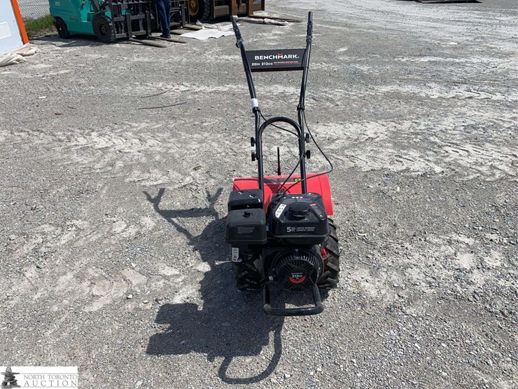 20-inch-gas-powered-rear-tine-tiller-image-2