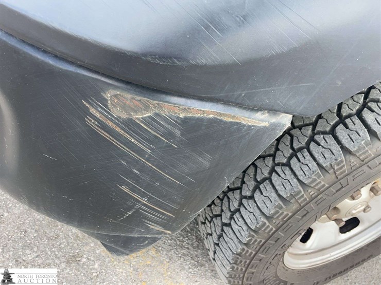 2014-dodge-1500-image-31