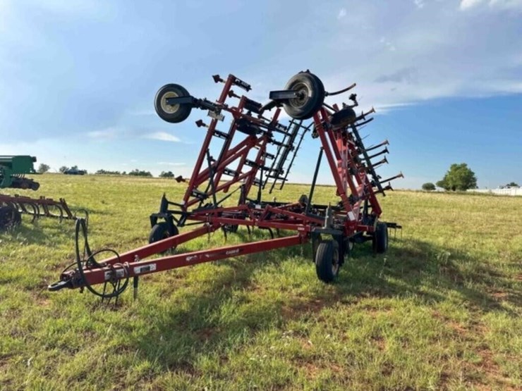case-ih-600-image-1