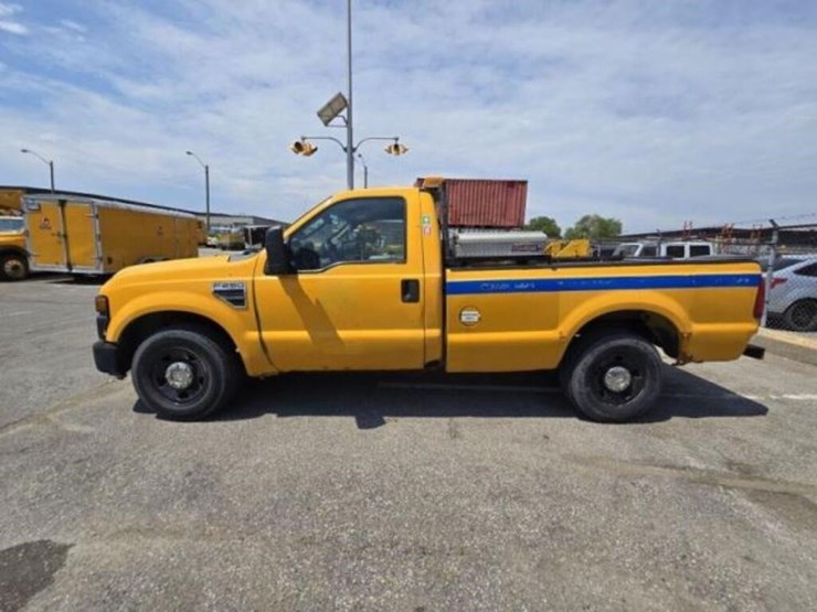 2008-ford-f250-image-9