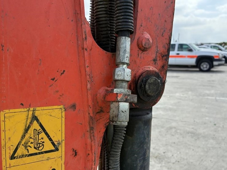 2019-kubota-kx018-4-image-10