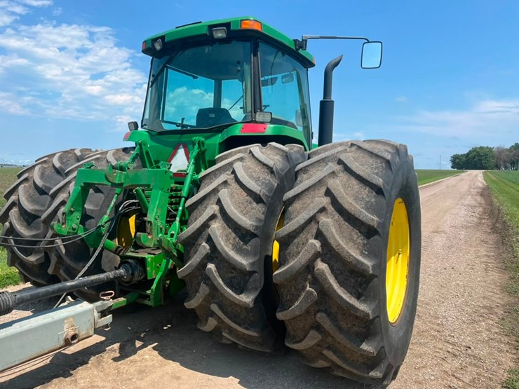 john-deere-8400-image-8
