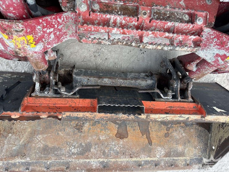 2019-takeuchi-tl10v2-image-11