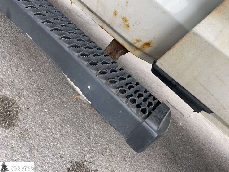 2012-dodge-2500-image-35