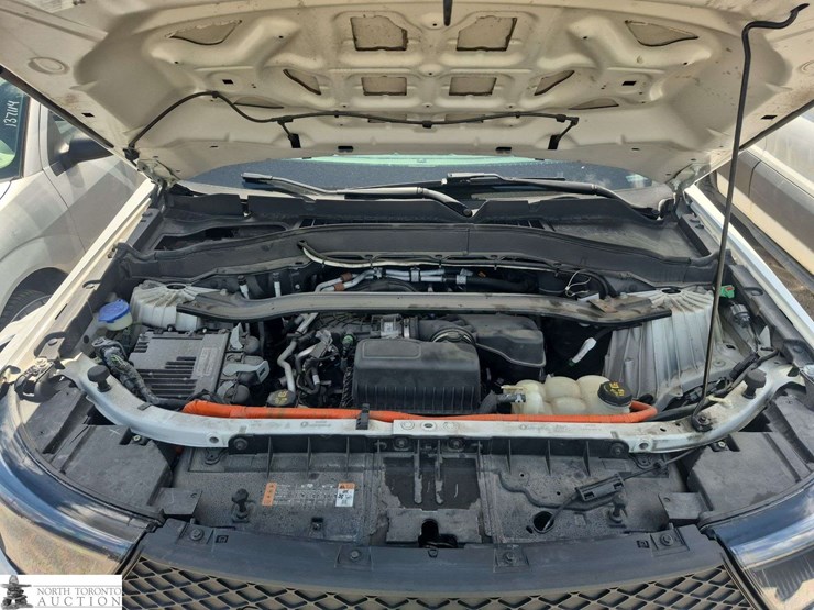 2020-ford-explorer-image-9