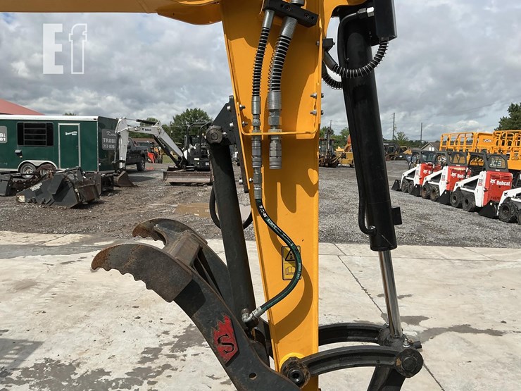 2023-jcb-48z-1-image-12